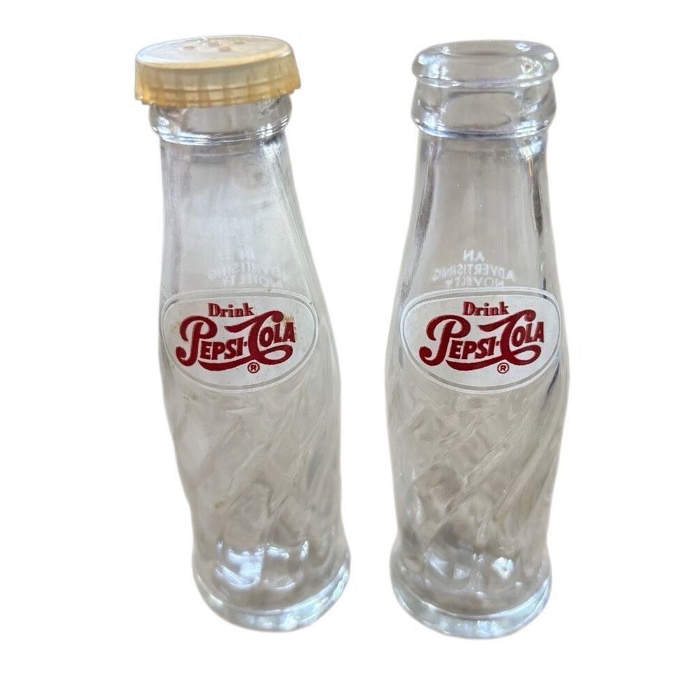Pepsi Cola Glass Salt & Pepper Shakers *Read*